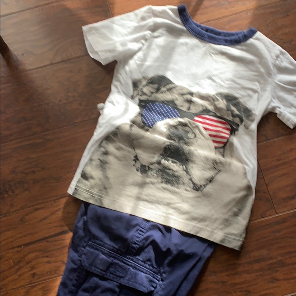 Boys Carters size 6 short outfit